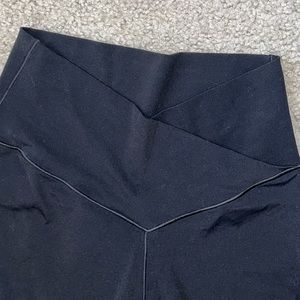 OFFLINE By Aerie Real Me High Waisted Crossover Leggings 7/8